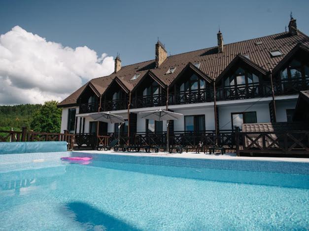 Rubel Aparthotel&Spa Yaremche Exterior photo