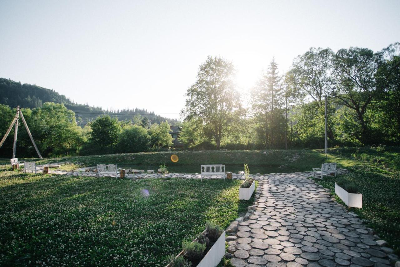 Rubel Aparthotel&Spa Yaremche Exterior photo